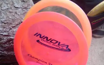 Best disc golf drivers for beginners that anyone can throw